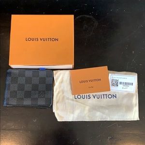 Men’s Louis Vuitton wallet
